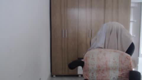 Snapshot of roxanalove7 chatting on 10/08/25, 09:56 Roxana online show from 10/08/25, 09:56