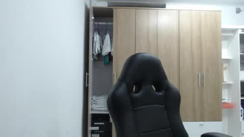 Snapshot of roxanalove7 chatting on 04/26/26, 10:29 Roxana online show from 04/26/26, 10:29