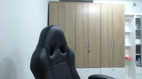 Snapshot of roxanalove7 chatting on 05/08/26, 12:49 Roxana online show from 05/08/26, 12:49