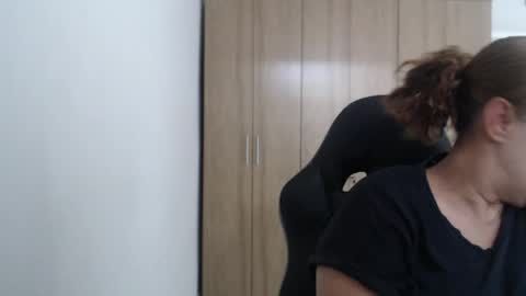 Snapshot of roxanalove7 chatting on 05/16/26, 05:34 Roxana online show from 05/16/26, 05:34
