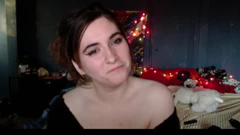 Snapshot of roxanneroulette chatting on 01/08/25, 10:48 Silver online show from 01/08/25, 10:48