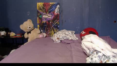 Snapshot of roxanneroulette chatting on 01/09/25, 04:17 Silver online show from 01/09/25, 04:17