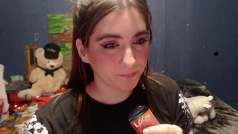 Snapshot of roxanneroulette chatting on 01/13/25, 08:47 Silver online show from 01/13/25, 08:47