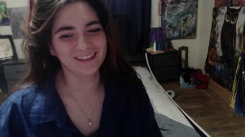 Snapshot of roxanneroulette chatting on 01/31/25, 11:56 Silver online show from 01/31/25, 11:56