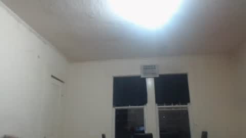 Snapshot of roxanneroulette chatting on 02/01/25, 02:58 Silver online show from 02/01/25, 02:58