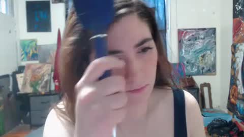Snapshot of roxanneroulette chatting on 02/04/25, 01:16 Silver online show from 02/04/25, 01:16