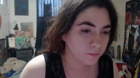 Snapshot of roxanneroulette chatting on 02/11/25, 11:12 Silver online show from 02/11/25, 11:12