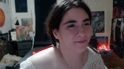 Snapshot of roxanneroulette chatting on 02/17/25, 01:58 Silver online show from 02/17/25, 01:58