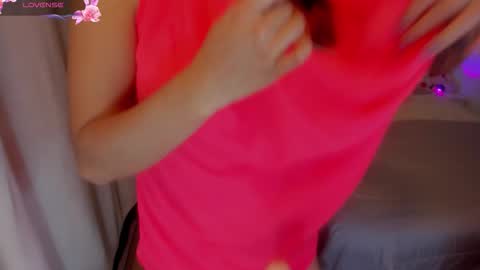 roxannkanneth_ online show from 01/31/26, 08:29