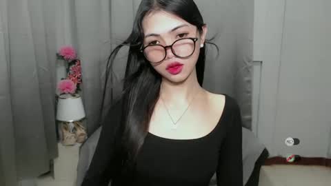 Snapshot of roxie_fuckdoll chatting on 01/10/25, 10:15 Roxie online show from 01/10/25, 10:15