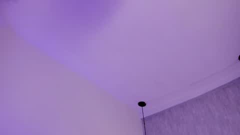 Snapshot of roxie_summers chatting on 06/11/26, 08:07 Roxie online show from 06/11/26, 08:07