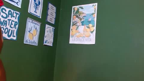 Roxie online show from 12/18/25, 01:55