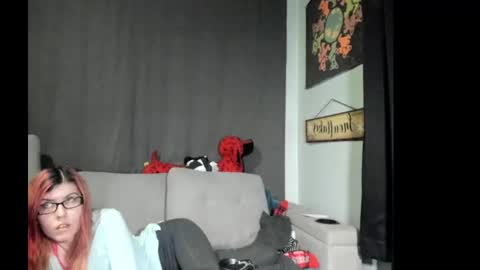 roxihazeleyes online show from 10/03/25, 02:36