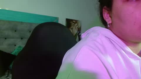 roxiie online show from 12/15/25, 12:09