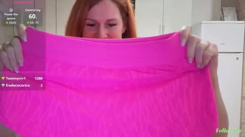 Snapshot of roxxxco chatting on 01/31/26, 07:11 Tatyana online show from 01/31/26, 07:11