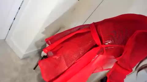 Roxy online show from 12/01/25, 03:33