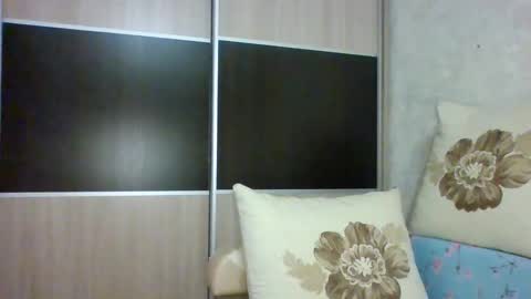 Roxxy Wharton online show from 10/21/25, 06:25