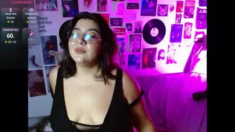 Roxana online show from 03/28/26, 10:42