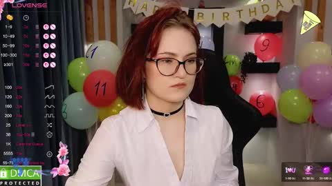 Snapshot of roxy_foxi chatting on 09/16/25, 01:17 Roxy fiery online show from 09/16/25, 01:17