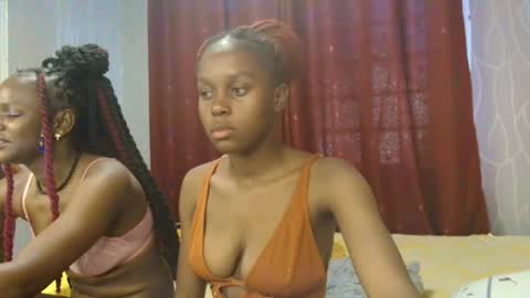 Roxy online show from 02/10/26, 02:21