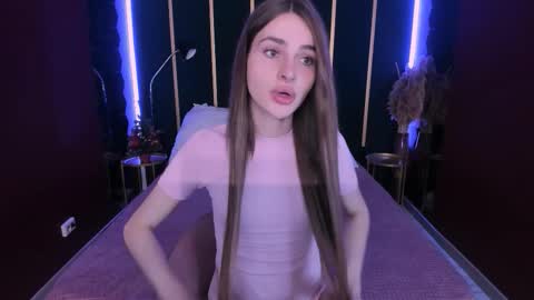 Roxy online show from 12/17/25, 09:59