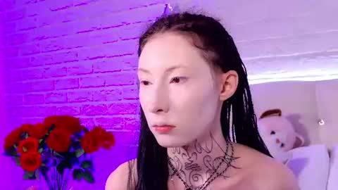 Snapshot of roxy_morrison_x chatting on 06/29/26, 03:35 roxanne online show from 06/29/26, 03:35