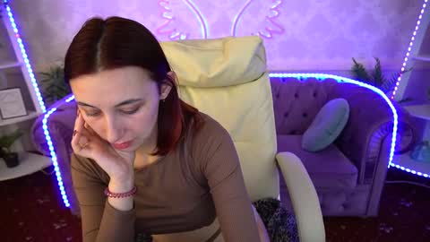 Snapshot of roxy_rayy chatting on 01/27/25, 12:58 roxy_rayy online show from 01/27/25, 12:58