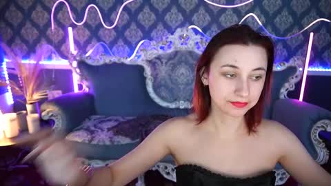 Snapshot of roxy_rayy chatting on 02/12/25, 06:51 roxy_rayy online show from 02/12/25, 06:51