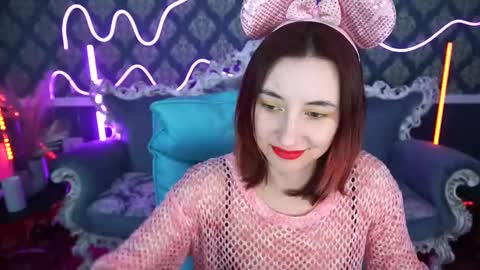Snapshot of roxy_rayy chatting on 02/16/25, 02:00 roxy_rayy online show from 02/16/25, 02:00