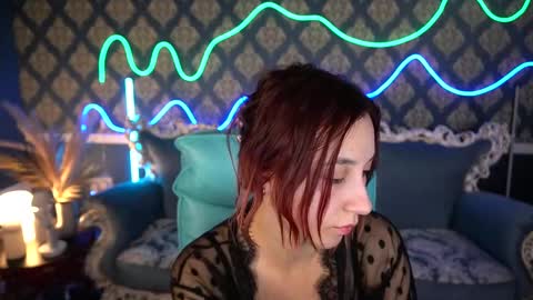 Snapshot of roxy_rayy chatting on 03/03/25, 03:52 roxy_rayy online show from 03/03/25, 03:52