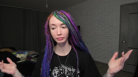 Roxy online show from 12/18/24, 02:53