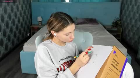 roxy_the_daedevill online show from 02/06/25, 04:10