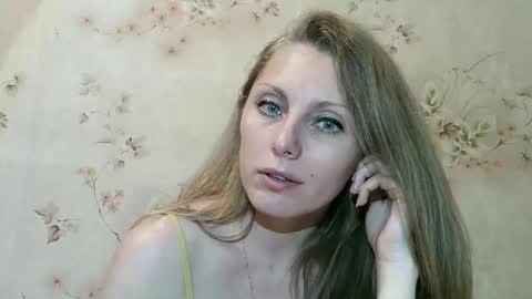 roxyfox18x01 online show from 05/31/26, 07:26