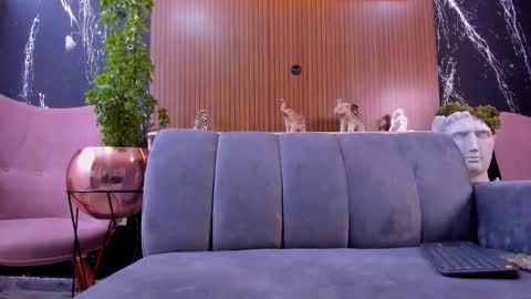 Roxy  online show from 10/02/25, 03:19