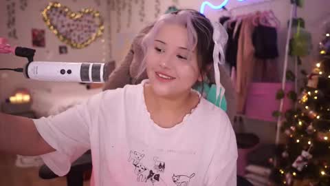 roxysuh online show from 12/22/25, 07:27