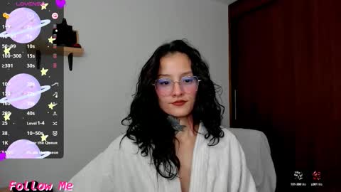 roxy online show from 10/11/25, 05:50