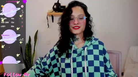 roxy online show from 10/21/25, 08:09