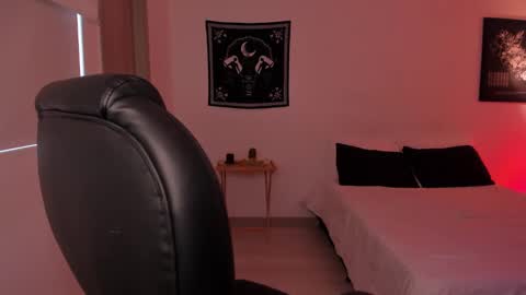 val online show from 12/19/24, 08:13