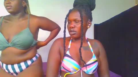 Snapshot of royal_goddes chatting on 03/03/25, 03:30 goddes online show from 03/03/25, 03:30