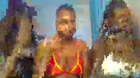 Snapshot of royal_goddes chatting on 10/09/25, 06:55 goddes online show from 10/09/25, 06:55