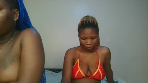 Snapshot of royal_goddes chatting on 12/05/25, 12:41 goddes online show from 12/05/25, 12:41