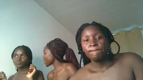 Snapshot of royal_goddes2 chatting on 06/28/26, 06:52 royal_goddes2 online show from 06/28/26, 06:52