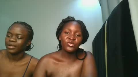 Snapshot of royal_goddes2 chatting on 07/05/26, 07:10 royal_goddes2 online show from 07/05/26, 07:10