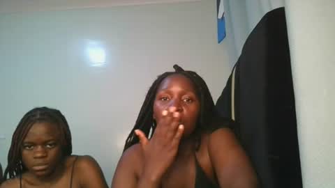 Snapshot of royal_goddes2 chatting on 07/10/26, 06:54 royal_goddes2 online show from 07/10/26, 06:54