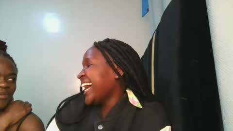 Snapshot of royal_goddes2 chatting on 07/12/26, 03:19 royal_goddes2 online show from 07/12/26, 03:19