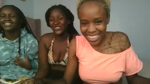Snapshot of royal_goddes2 chatting on 07/20/26, 03:10 royal_goddes2 online show from 07/20/26, 03:10
