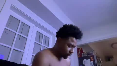 Snapshot of royal_sf chatting on 02/04/25, 04:50 Royal SF online show from 02/04/25, 04:50