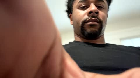 Snapshot of royal_sf chatting on 03/12/25, 07:28 Royal SF online show from 03/12/25, 07:28