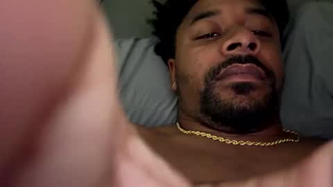 Snapshot of royal_sf chatting on 02/01/26, 08:18 Royal SF online show from 02/01/26, 08:18