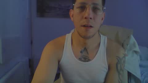 royalpapi12 online show from 04/11/26, 08:07